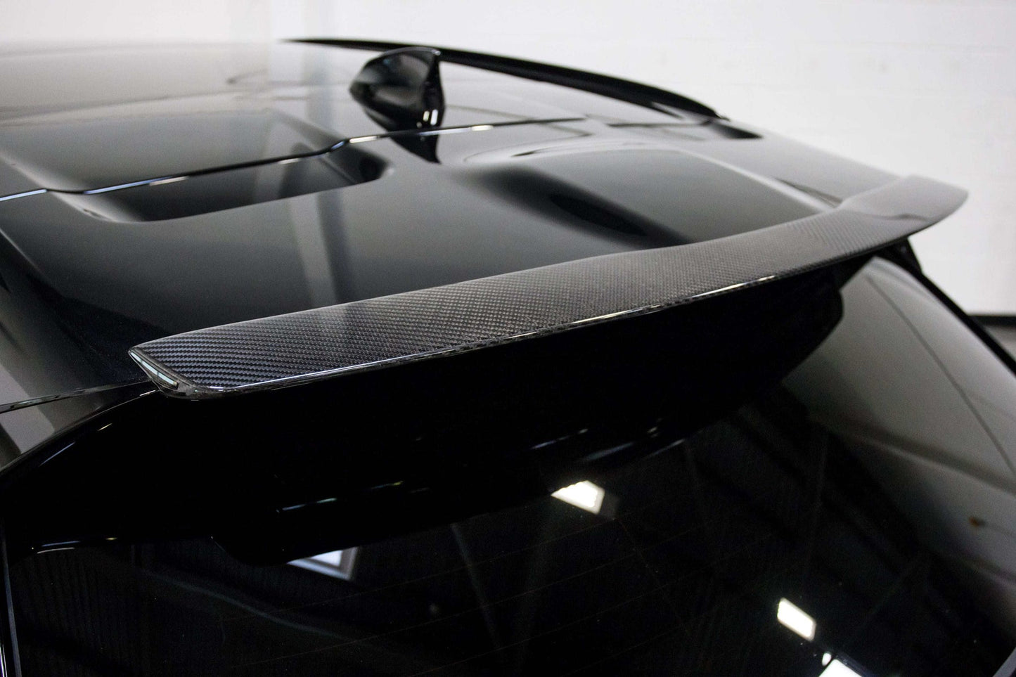 Carbon Fibre Velar Rear Spoiler