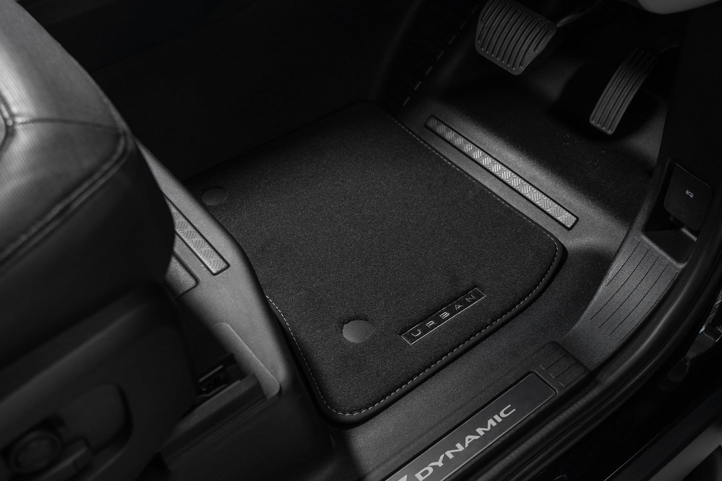 URBAN DEFENDER 90 / 110 CARPET FLOOR MAT SET